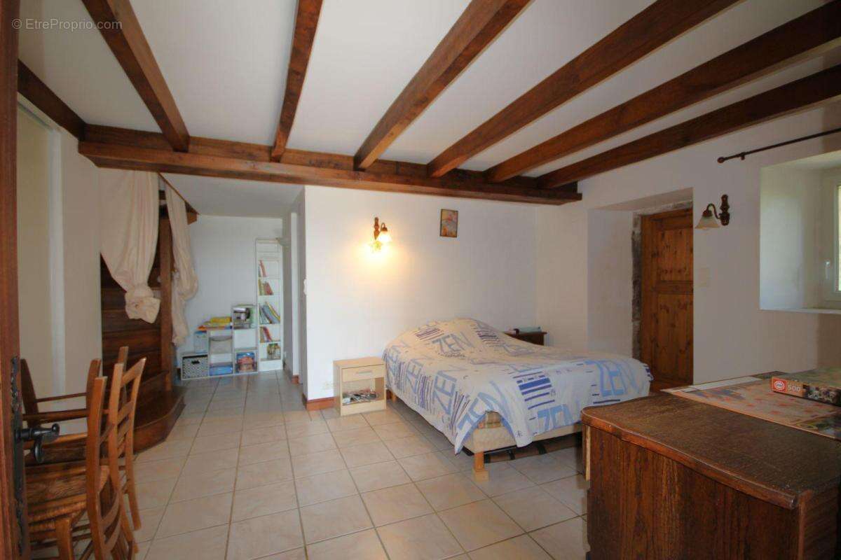 Maison à MORLHON-LE-HAUT