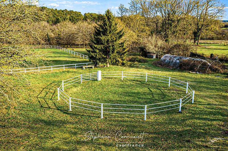 Maison à SAINT-FRONT-DE-PRADOUX
