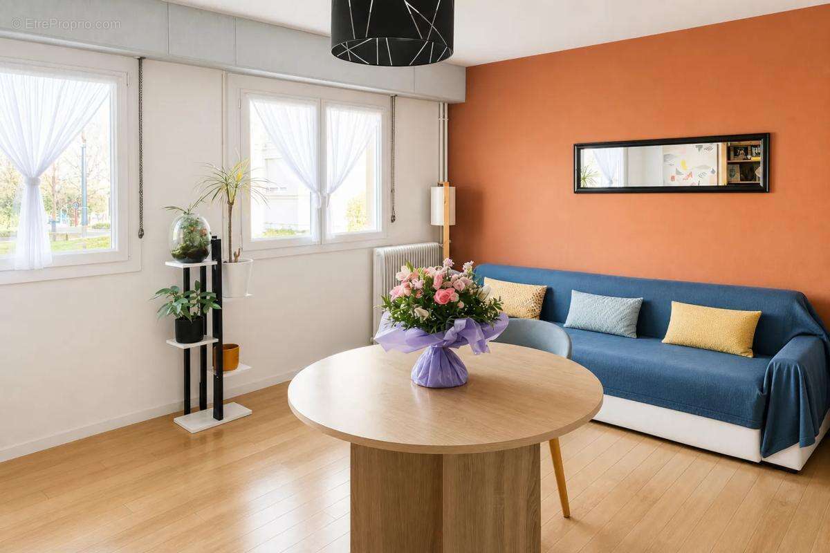 Appartement de 4 pièces de 78 m² à Poitiers (sans vis à vis) - photo 2