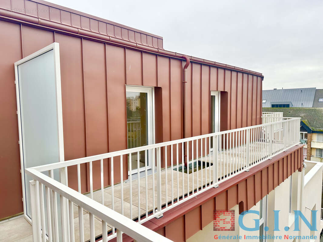 Appartement T3 avec terrasse - photo 5
