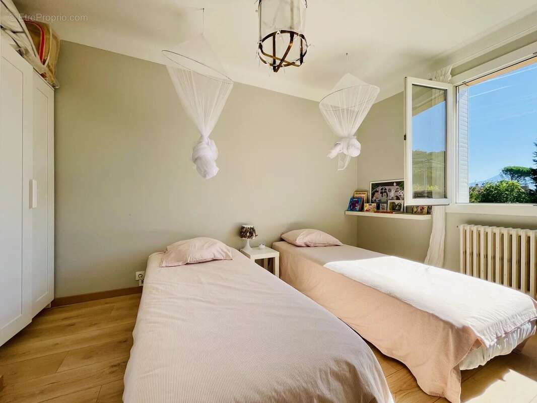 Maison à VAISON-LA-ROMAINE