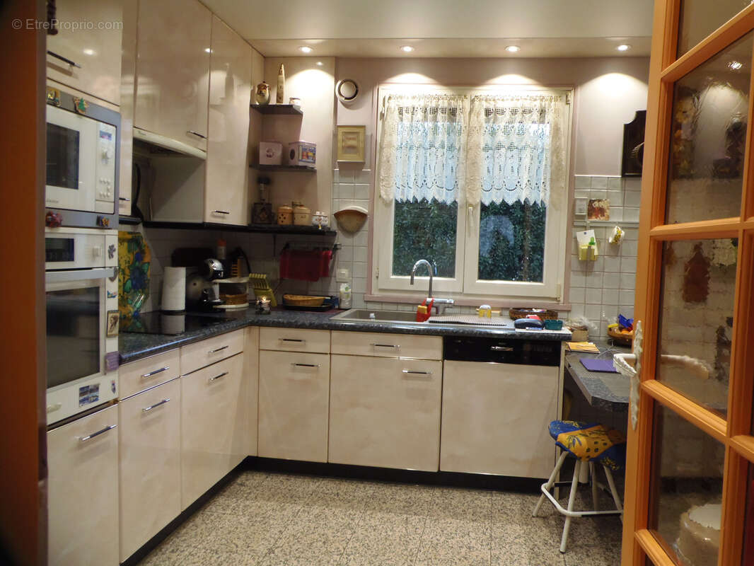 Maison à NEUILLY-SUR-MARNE