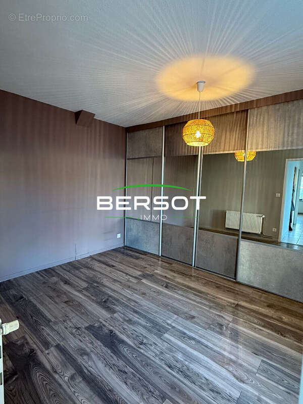 Appartement à ARC-SOUS-CICON