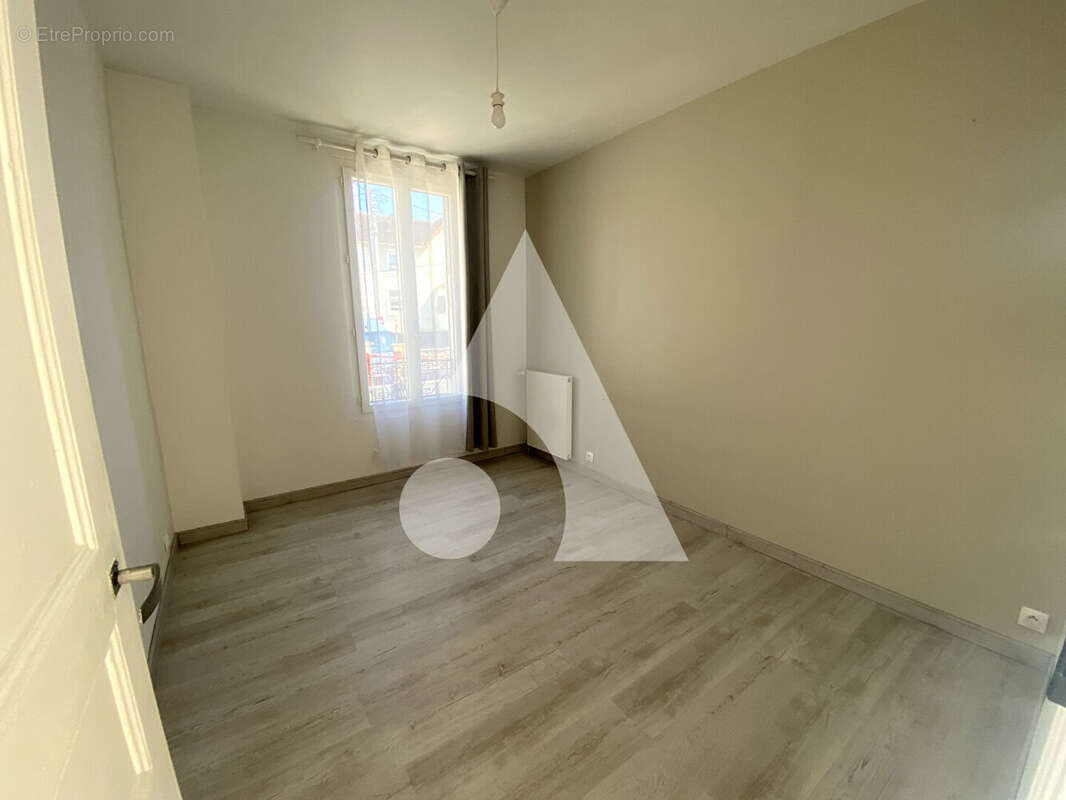 Appartement à RIS-ORANGIS