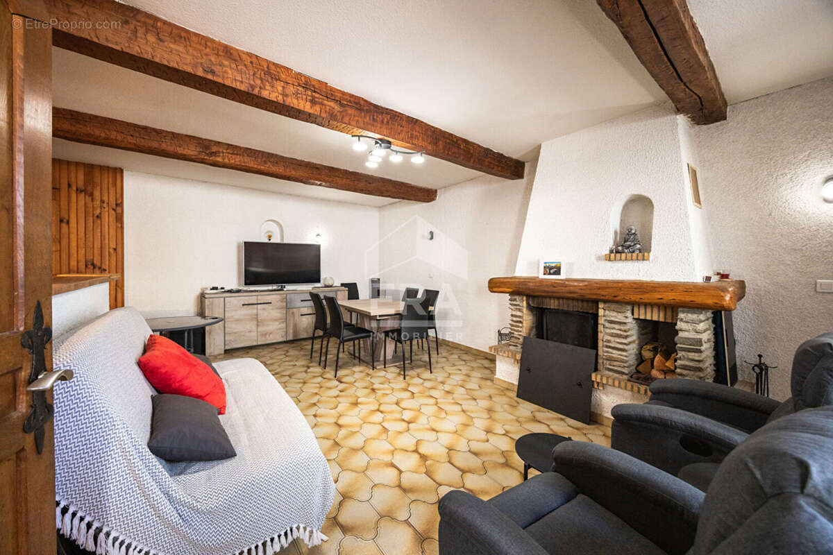 Maison à VILLELONGUE-DE-LA-SALANQUE
