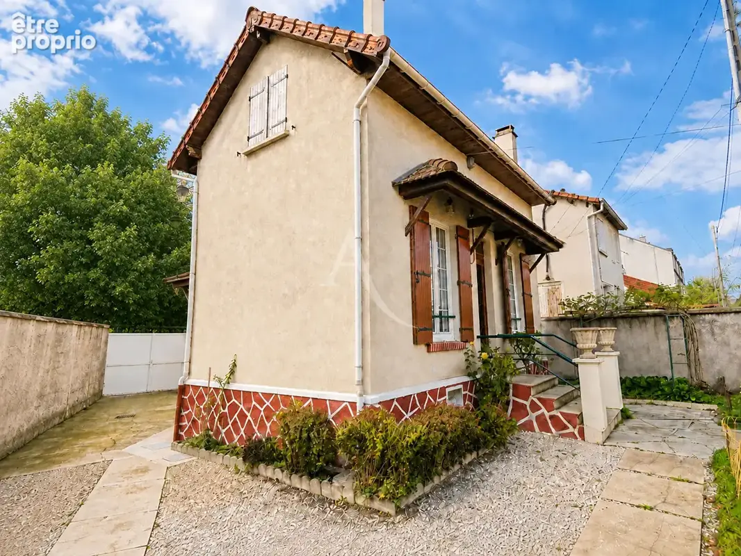 Maison Neuilly Sur Marne 3 pièce(s) 63 m2 - photo 8