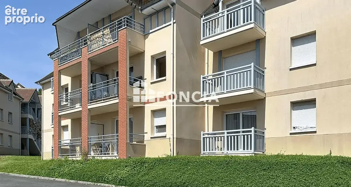 Bel appartement en dernier étage avec vue dégagée - photo 3