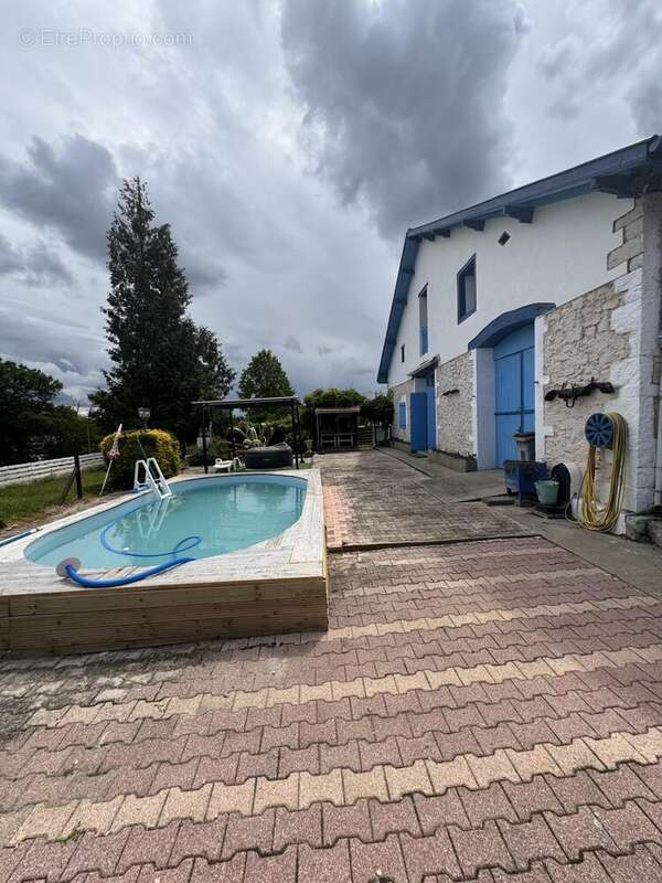 Maison à SAINT-PANDELON