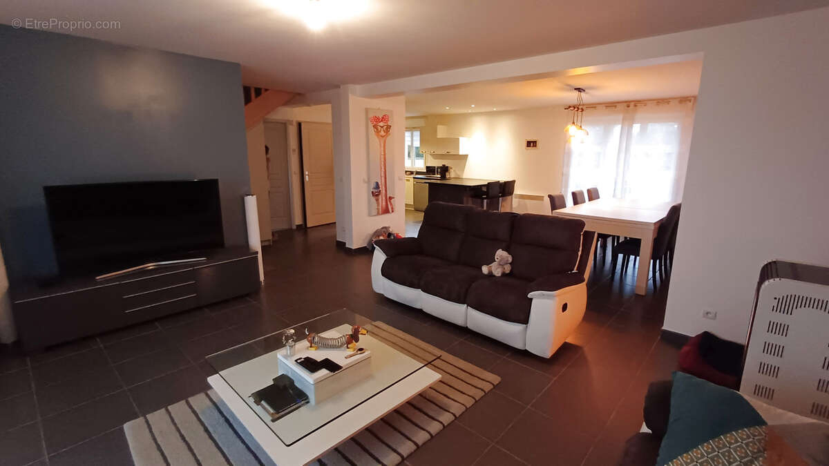 Maison à PERCENEIGE