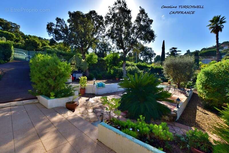 Maison à CAVALAIRE-SUR-MER