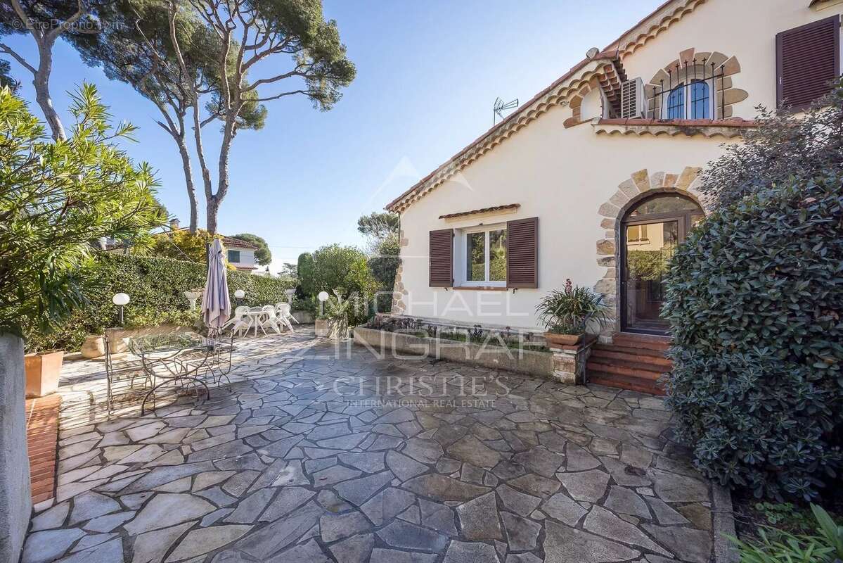 Maison à ANTIBES