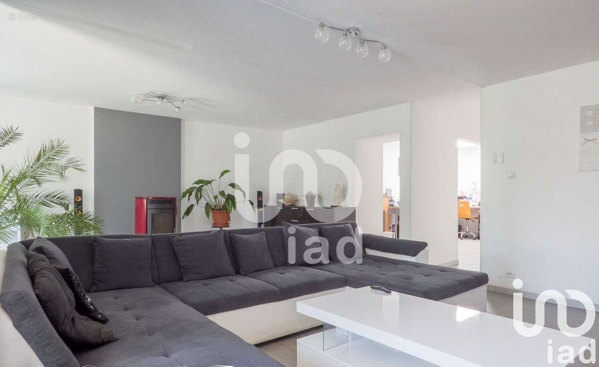 Photo 2 - Maison à MONTROY