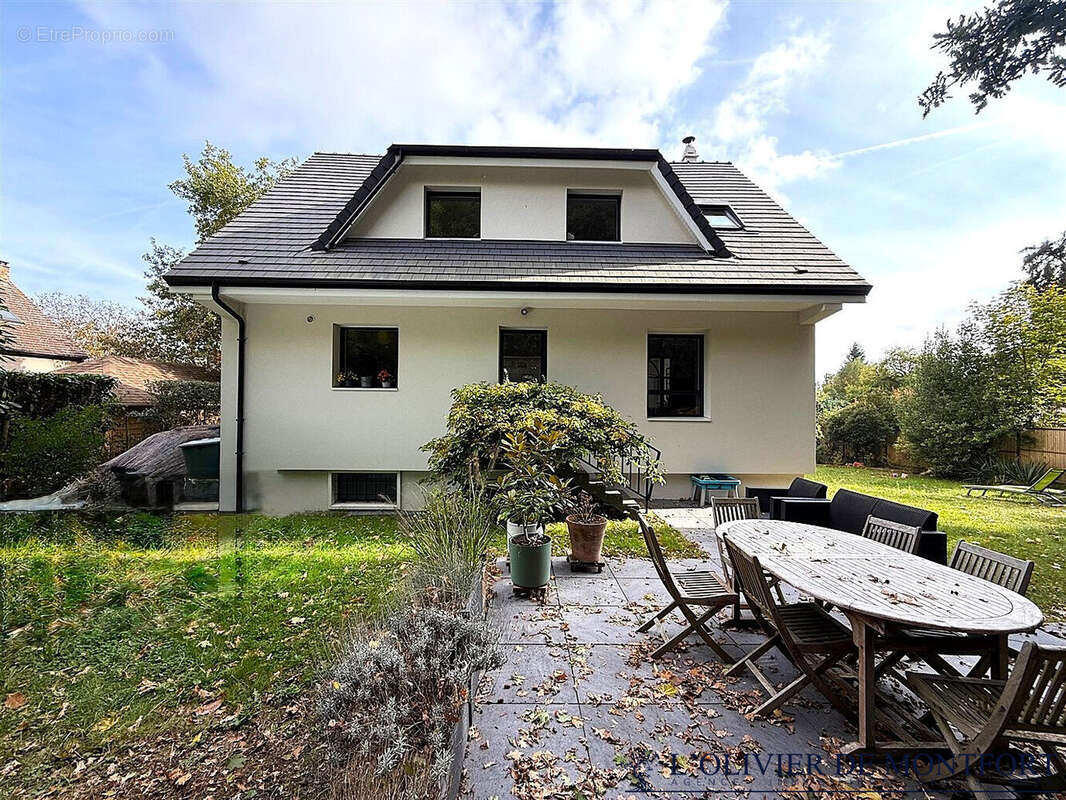 Maison à MONTFORT-L&#039;AMAURY