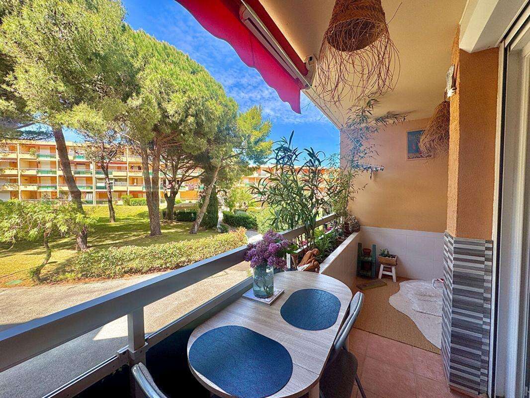 Appartement à BORMES-LES-MIMOSAS