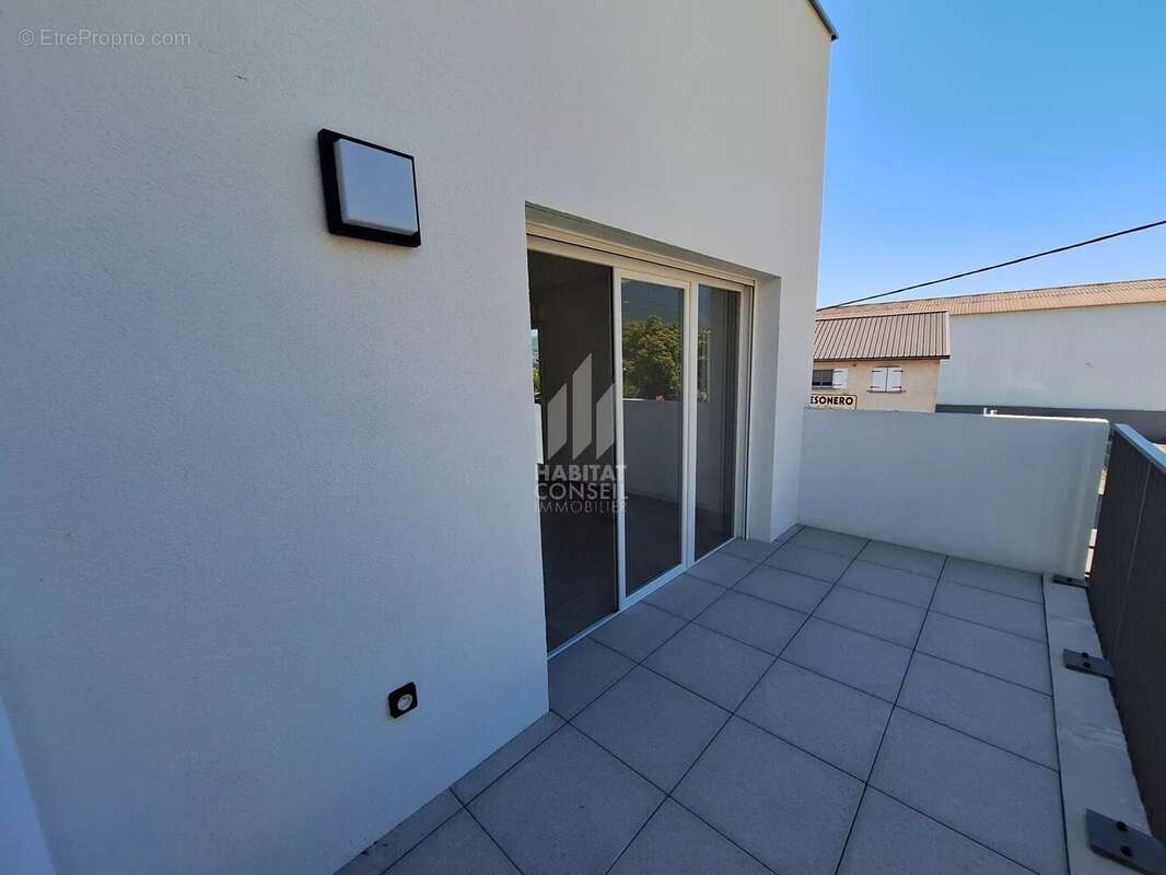 Appartement à ECHIROLLES