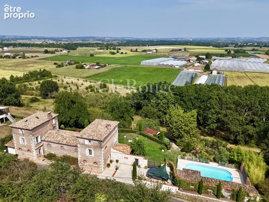 Élégante propriété de caractère avec appartement indépendant, piscine et vues dégagées - photo 33