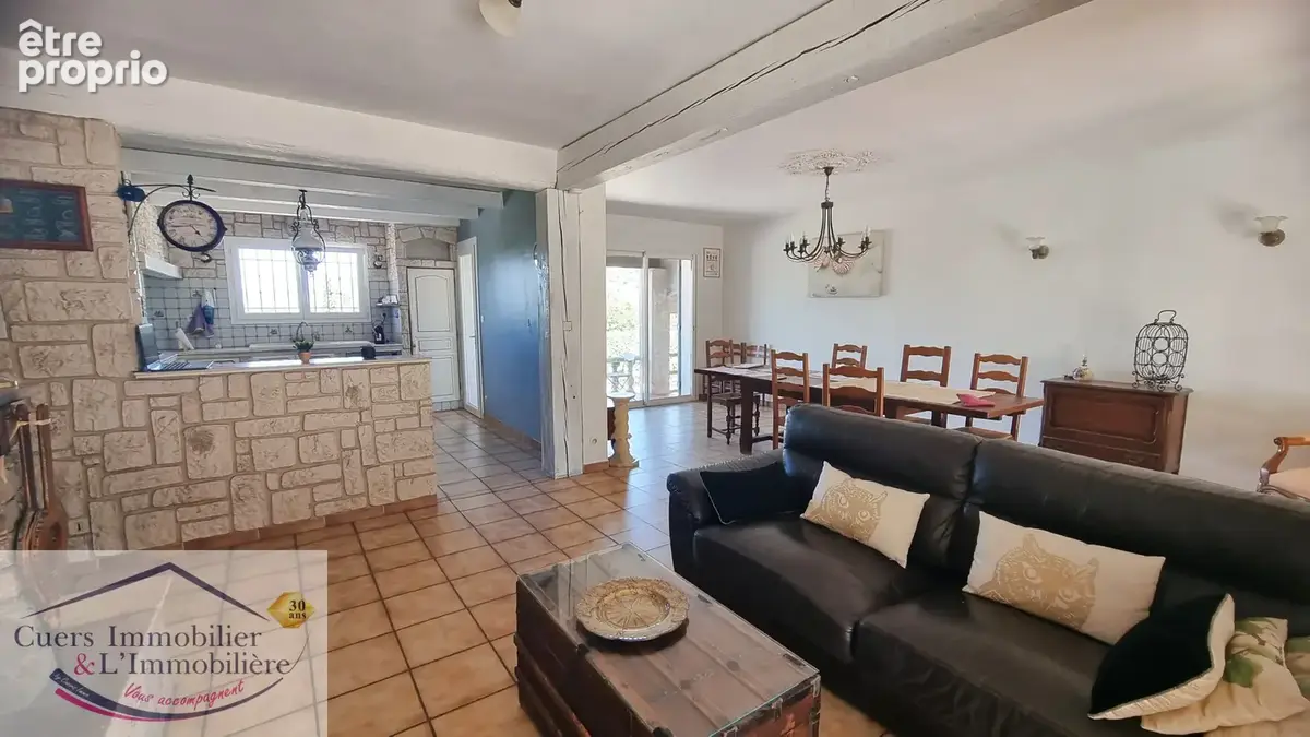 Carqueiranne, canebas, villa 160m2 avec 2 logements - photo 3