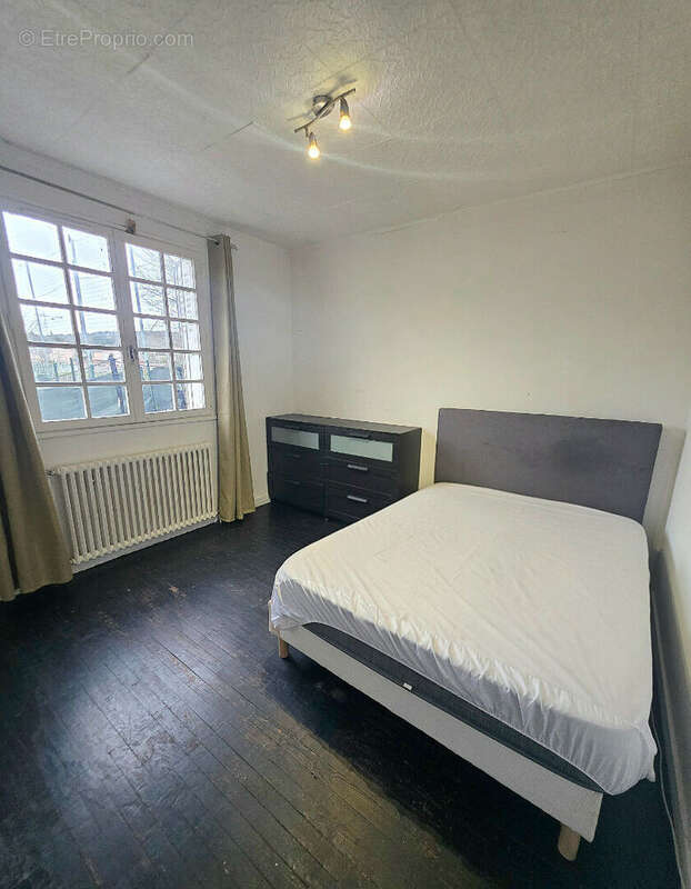 Maison à LA VERPILLIERE