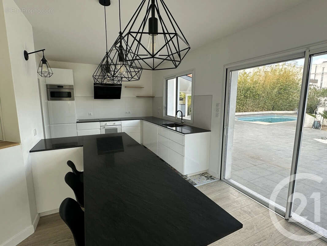 Maison 199 m² à Toulouse  - photo 6
