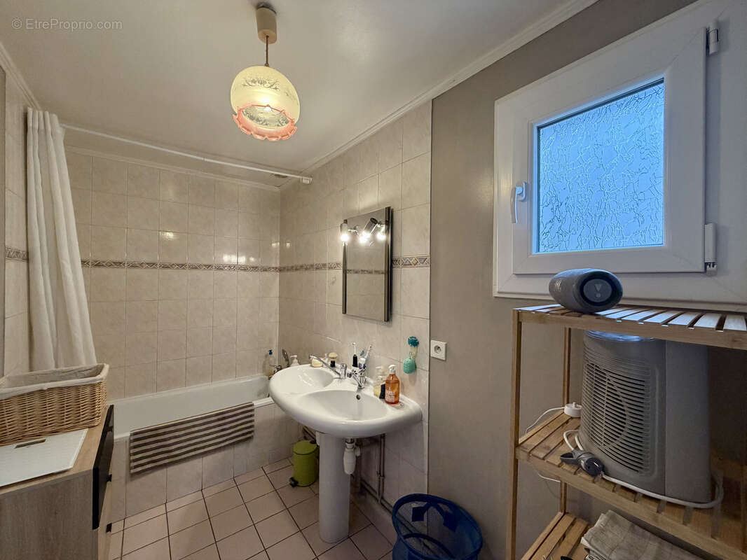 Maison à COULOMMIERS