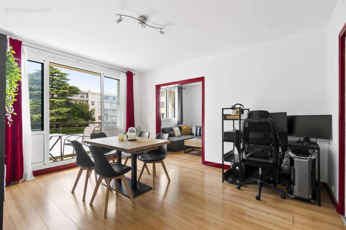 Appartement à BOIS-D'ARCY