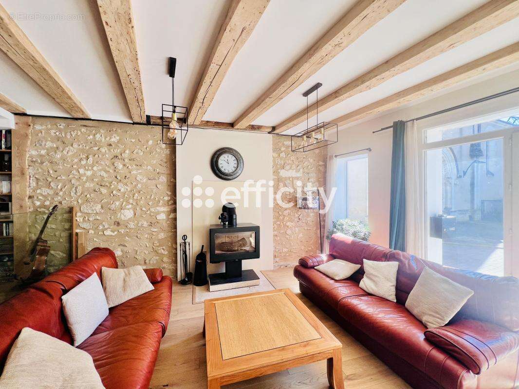 Maison 133 m² à Sorigny  - photo 3