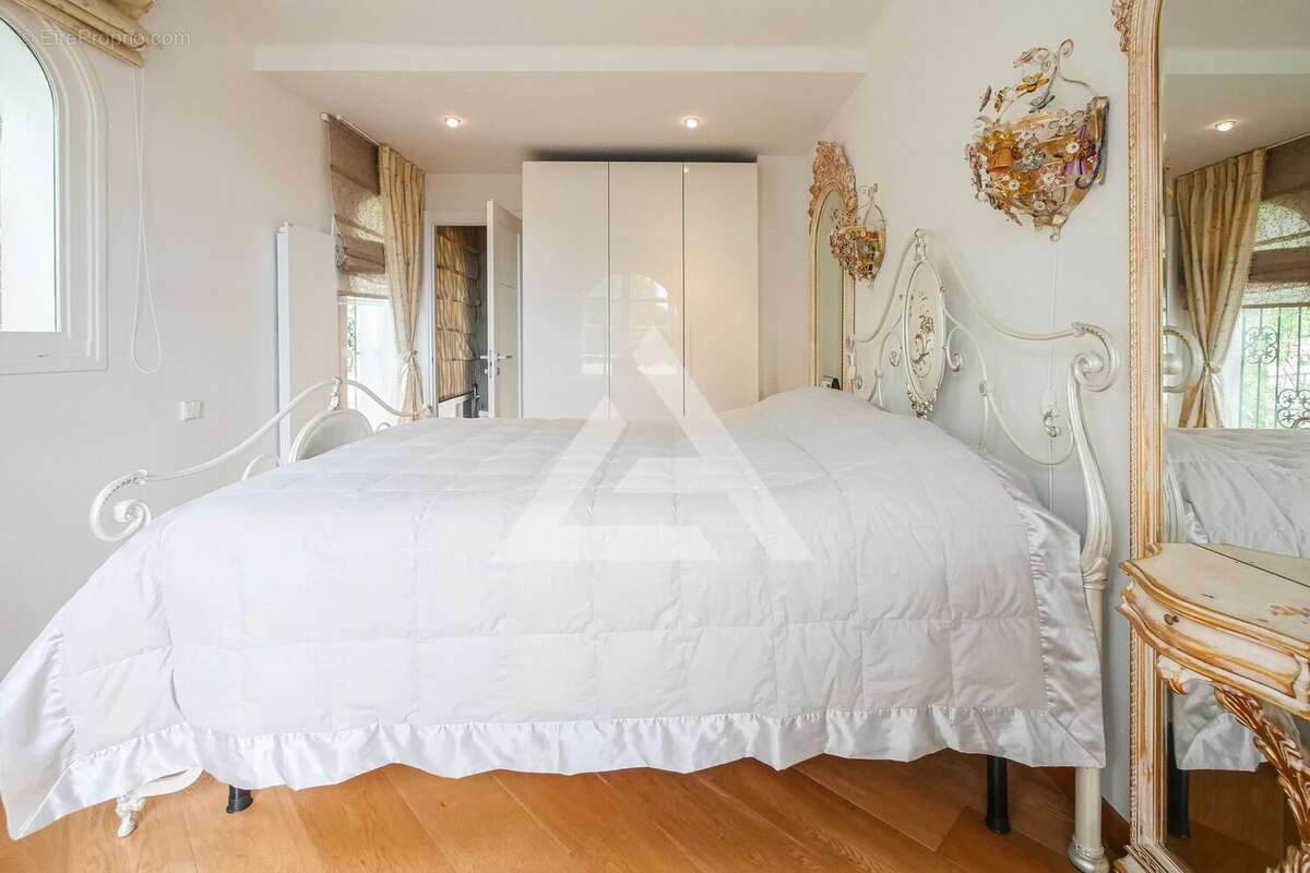 Maison à VILLEFRANCHE-SUR-MER