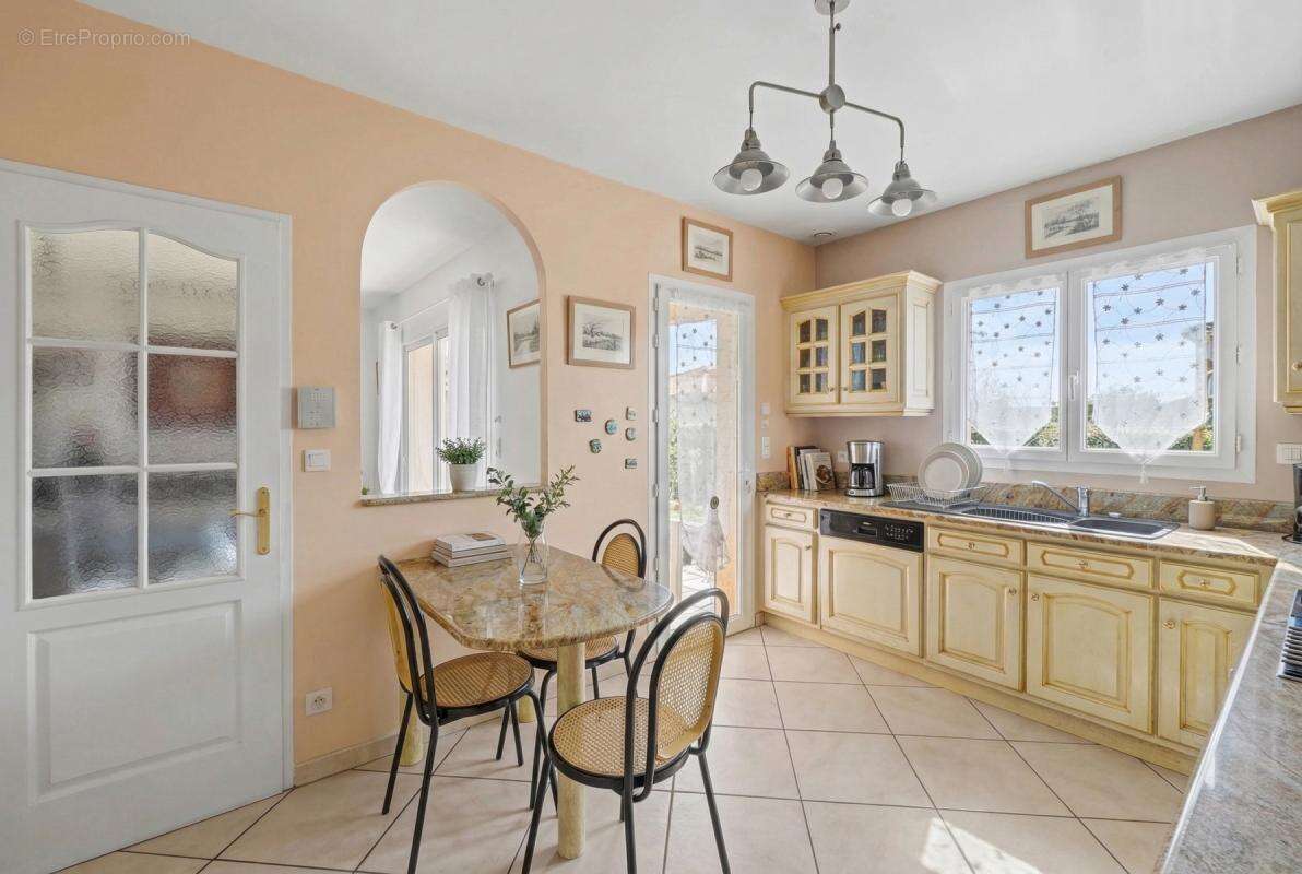 Maison à SAINT-JEAN