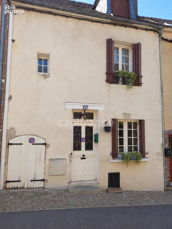 Maison à JOIGNY