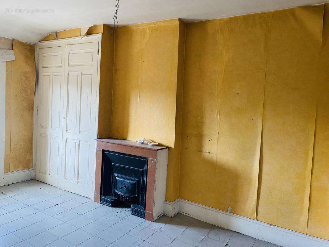 Appartement à LYON-9E