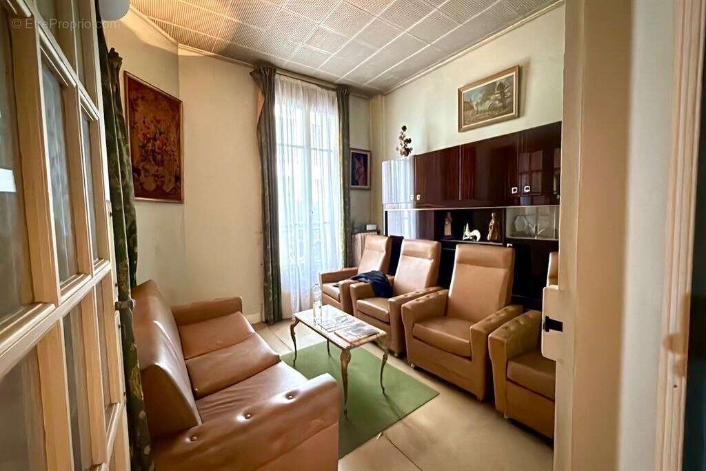 Maison à PARIS-15E