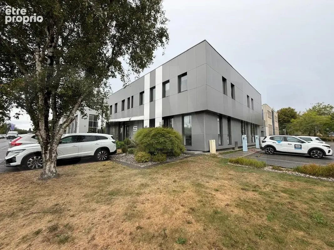 Commerce 1 827 m² à vendre à Cesson-Sevigne (35510) - photo 19