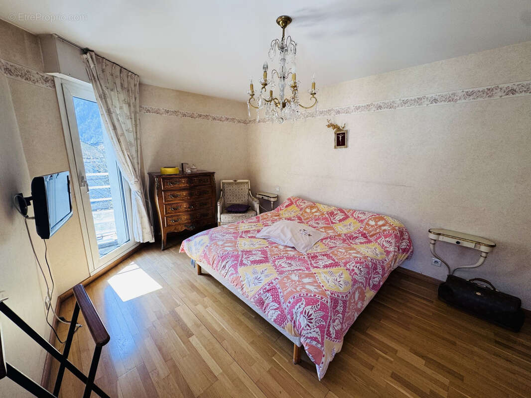 Appartement à CLUSES