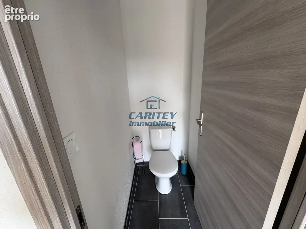 Maison entièrement rénovée de 100 m2 sur un terrain de 415 m2 sur la commune de HAUTEVELLE - photo 12