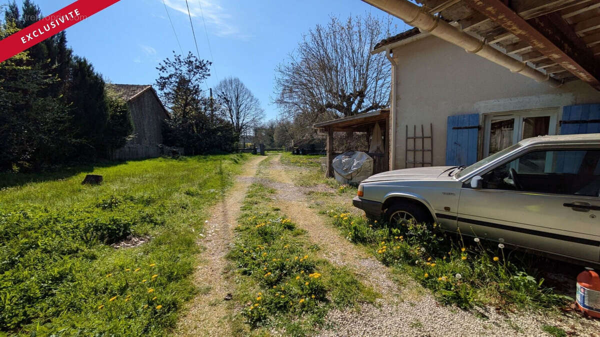 Maison à SAINT-ROMAIN