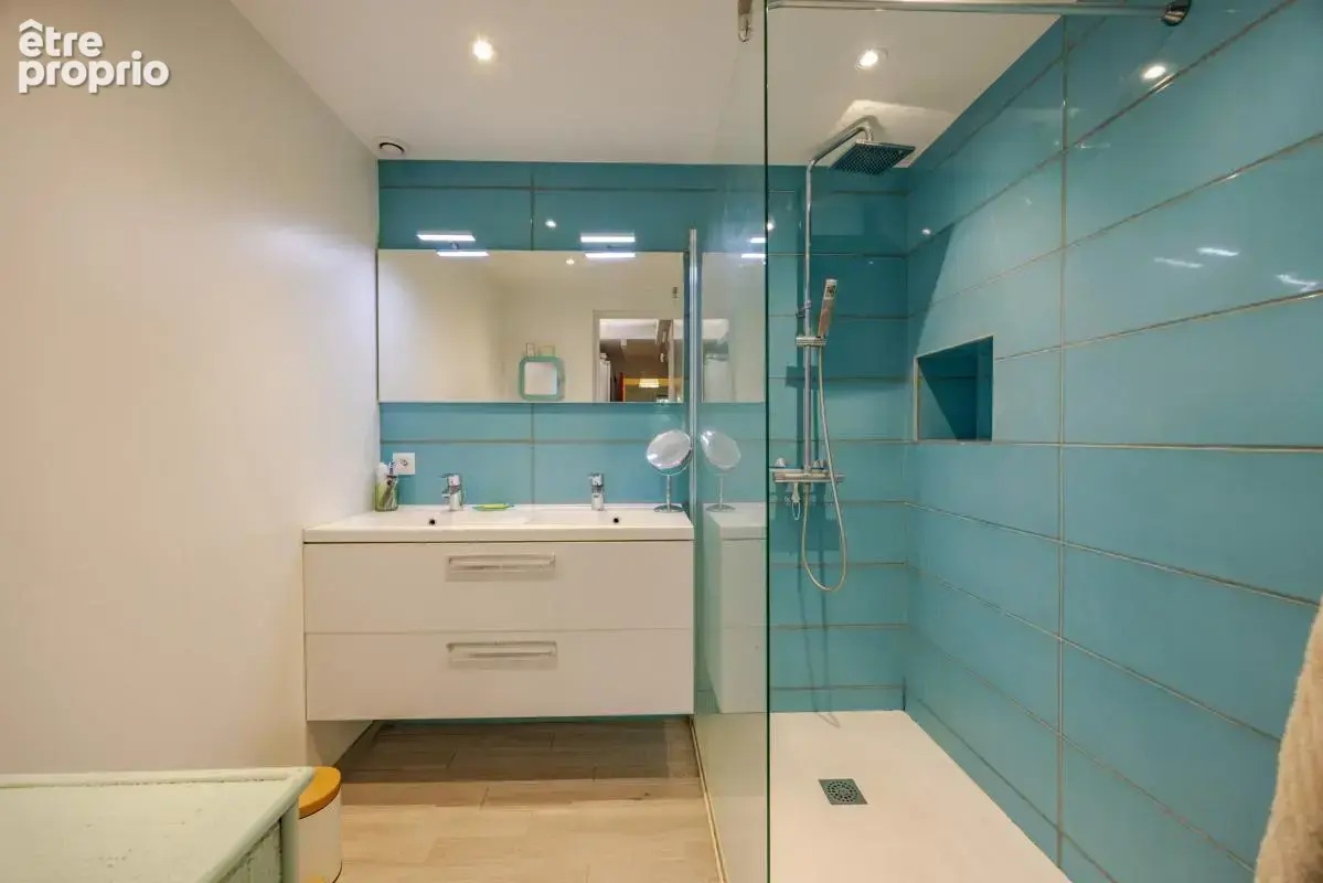 Maison de 172m2 - 5 chambres - photo 9