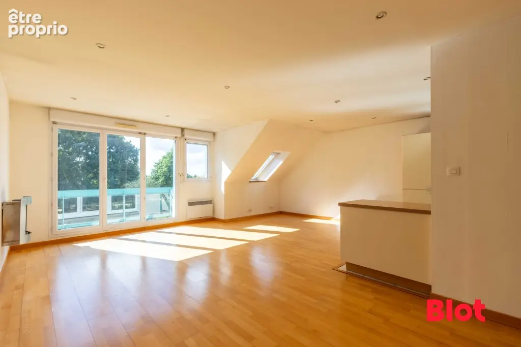 Appartement 91 m² à Betton  - photo 2