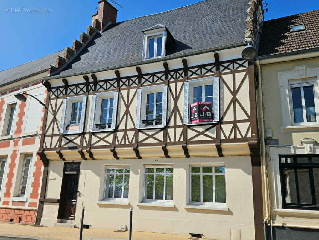 Maison à CORBIE