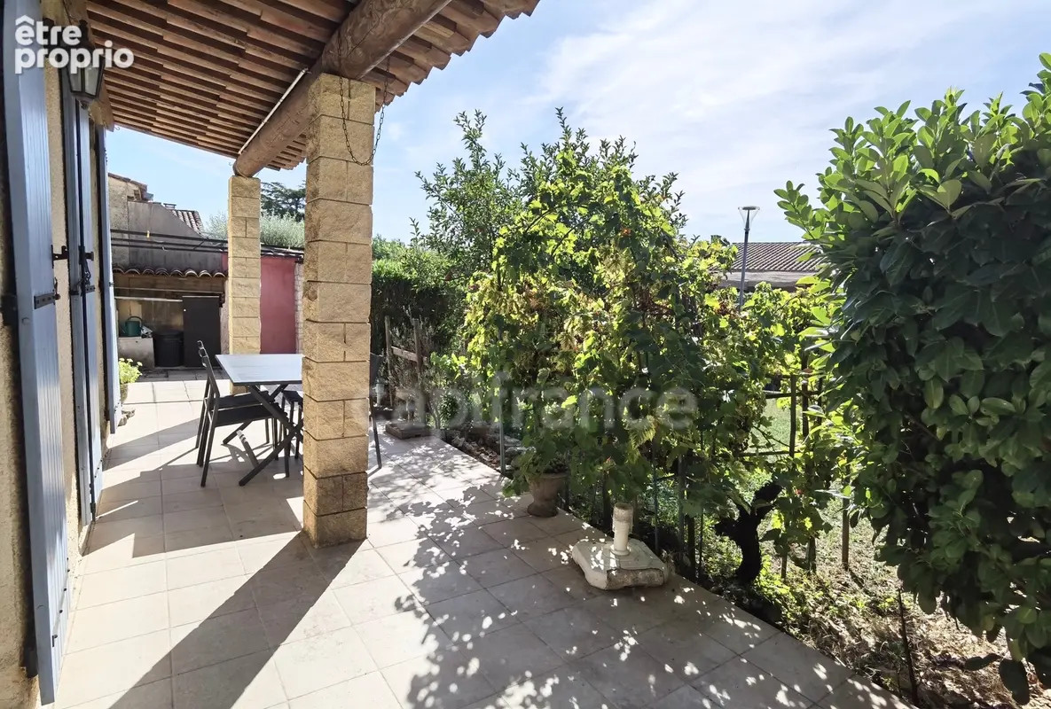 Secteur Uzès, tous commerces, maison familiale de 135 m², 4 chambres, garage, terrain - photo 12