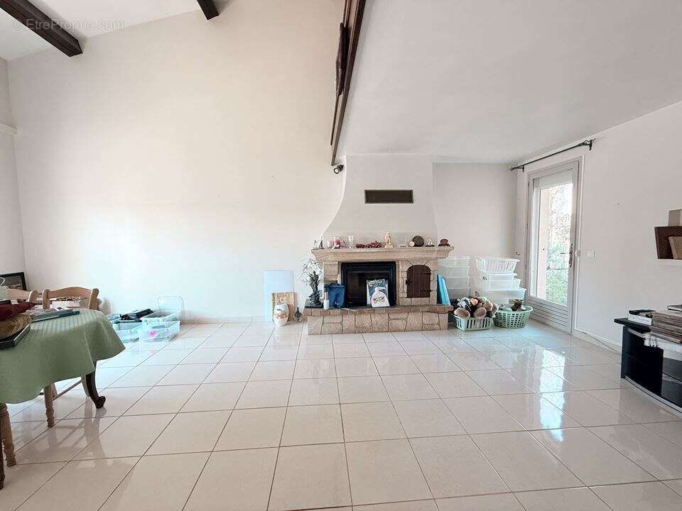 Maison à VILLENEUVE-LES-MAGUELONE