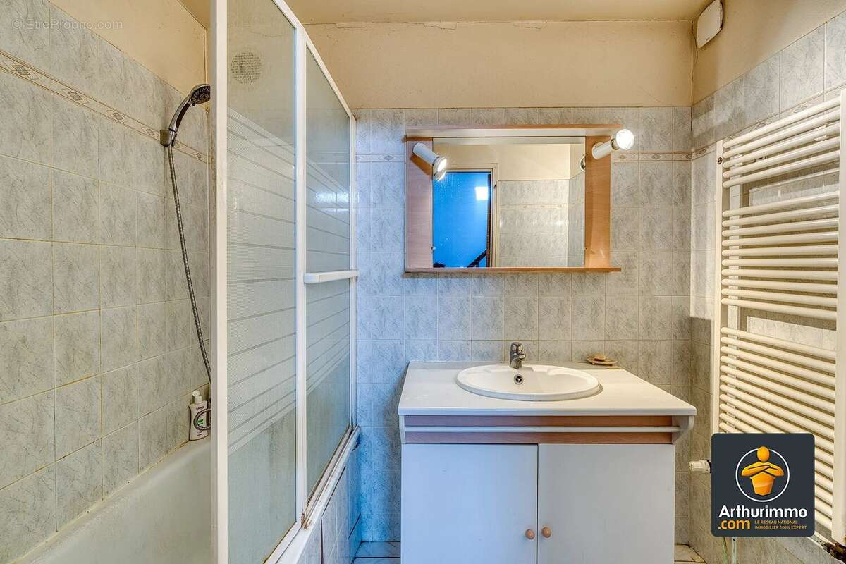 Appartement à VOURLES