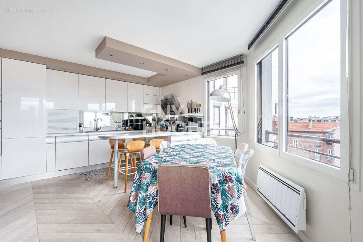 Appartement à ASNIERES-SUR-SEINE