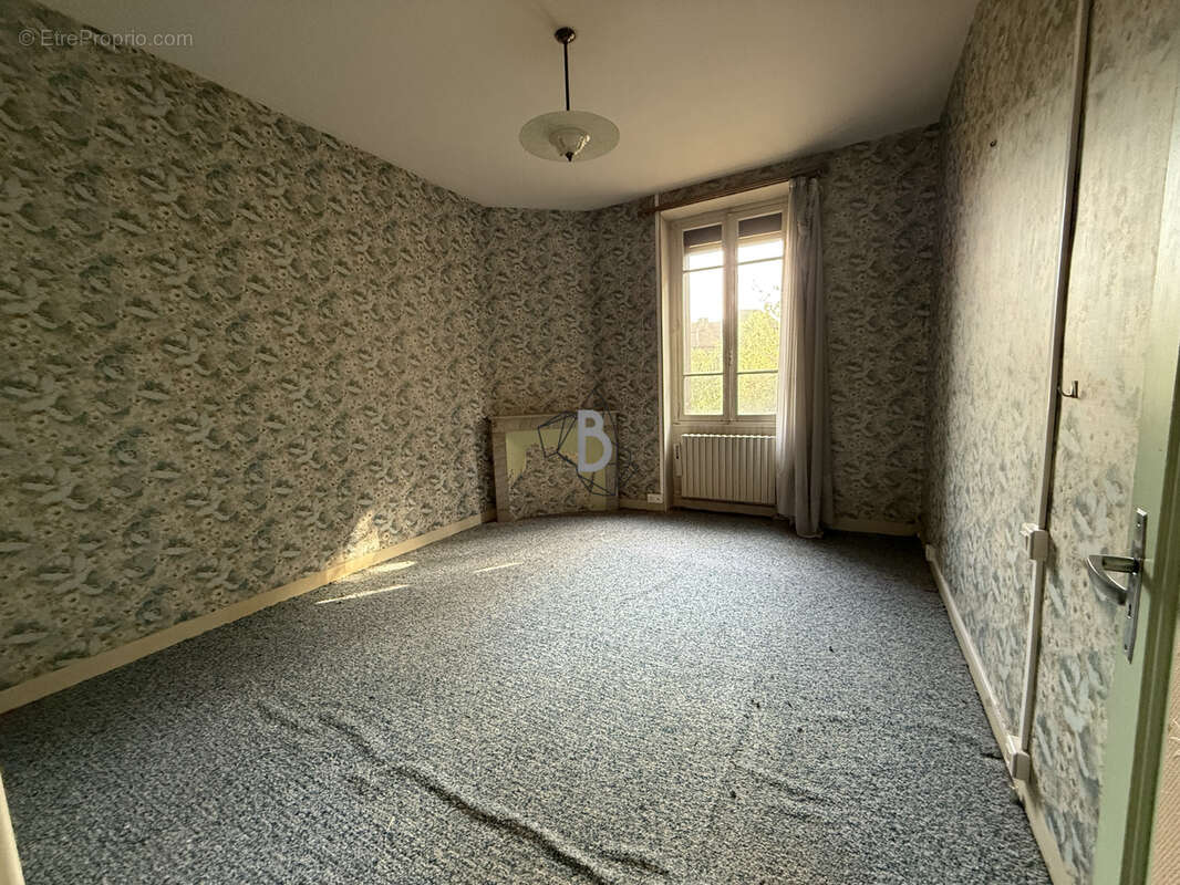 Maison T4 - 120 m2 - Blaye-les-Mines - photo 8