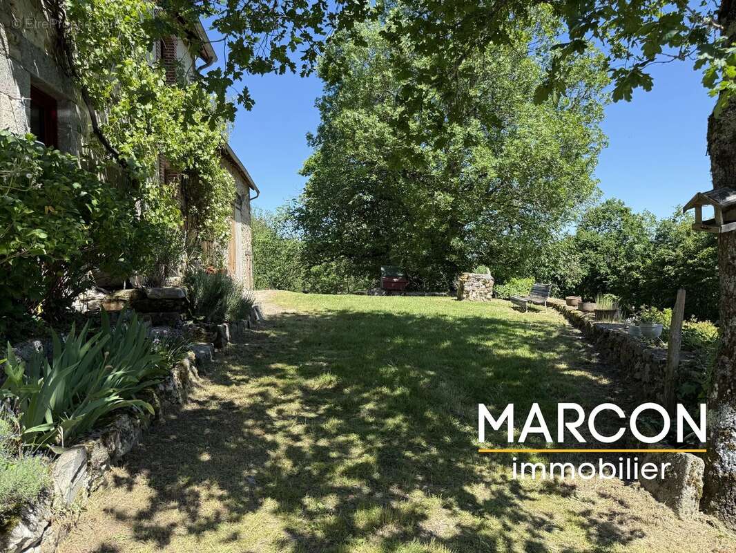 Belle fermette de 176 m² - Secteur JARNAGES - photo 53