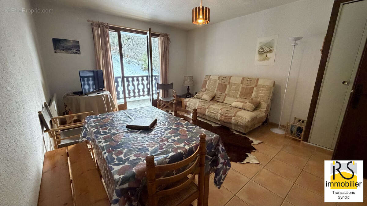 Appartement à ARACHES-LA-FRASSE