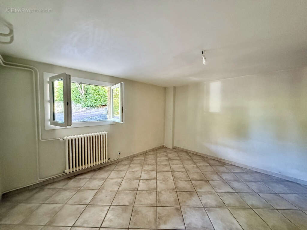 Maison à SAINT-PERAY