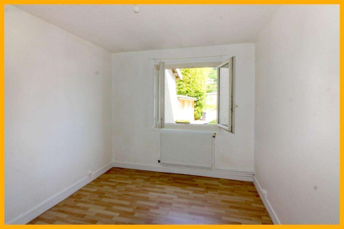 Appartement à BEYNOST