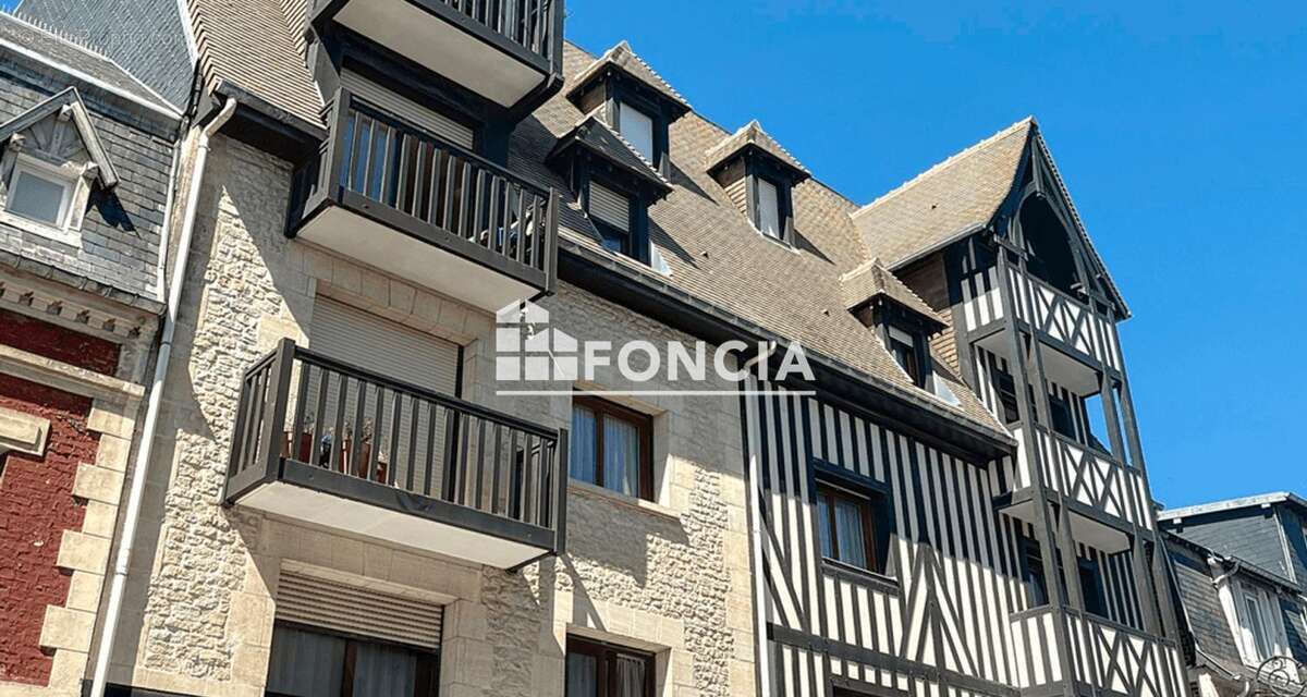 Charmant appartement de 45 m² - Place Morny - photo 2