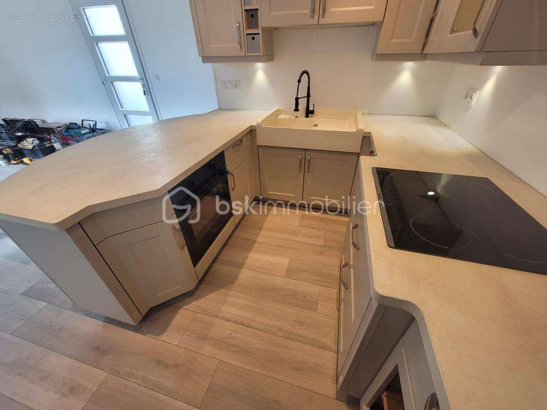 Maison à COURLON-SUR-YONNE