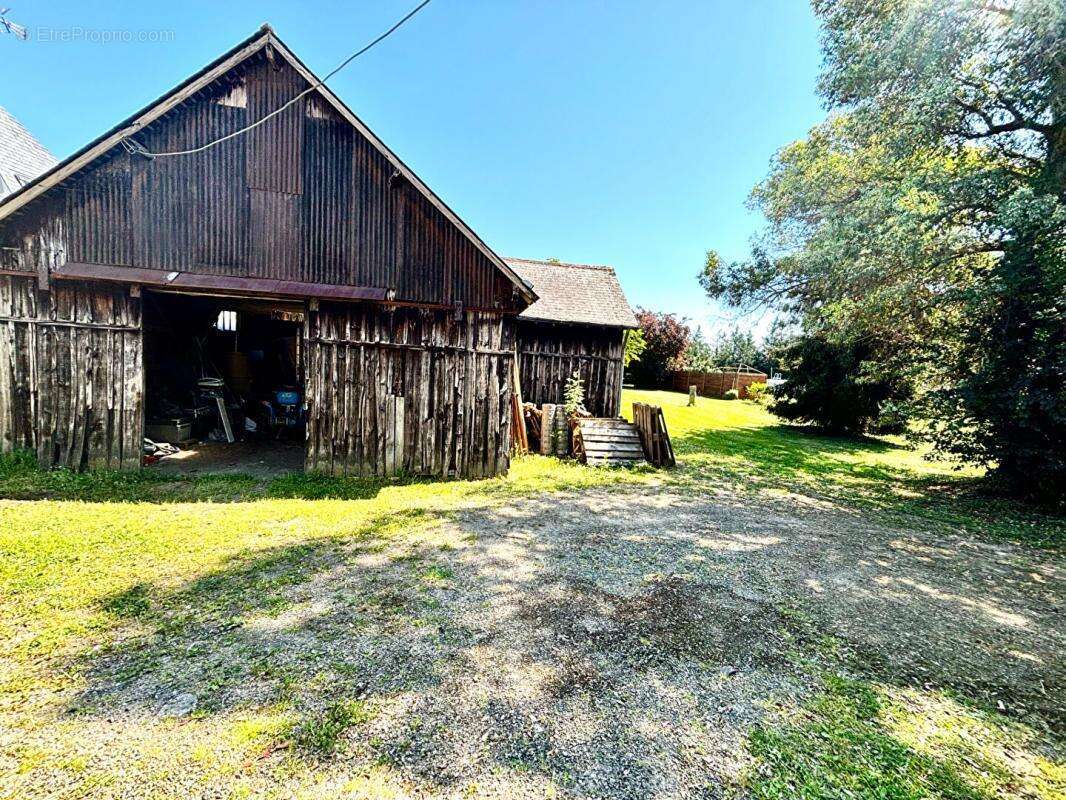 Maison à LA MENITRE